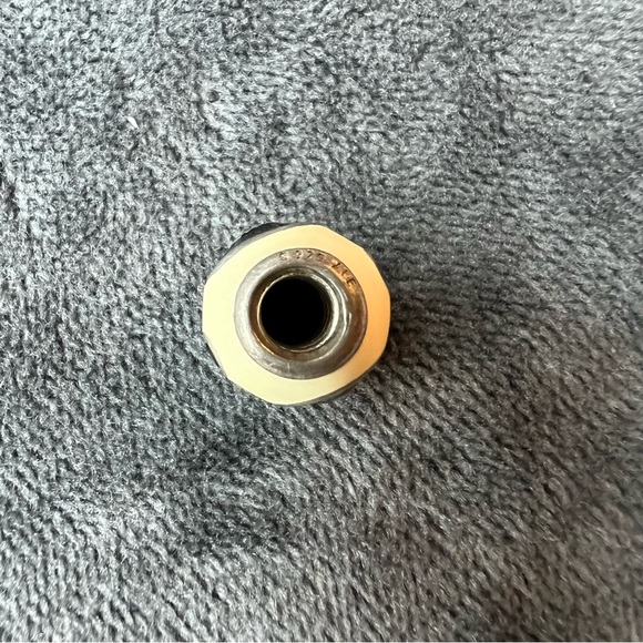 RETIRED Pandora Yin Yang Bead - Picture 2 of 3